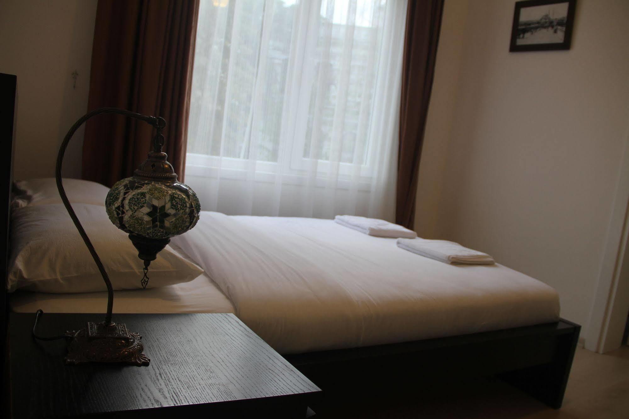 Oldmile Palace Hotel Istanbul Exterior photo