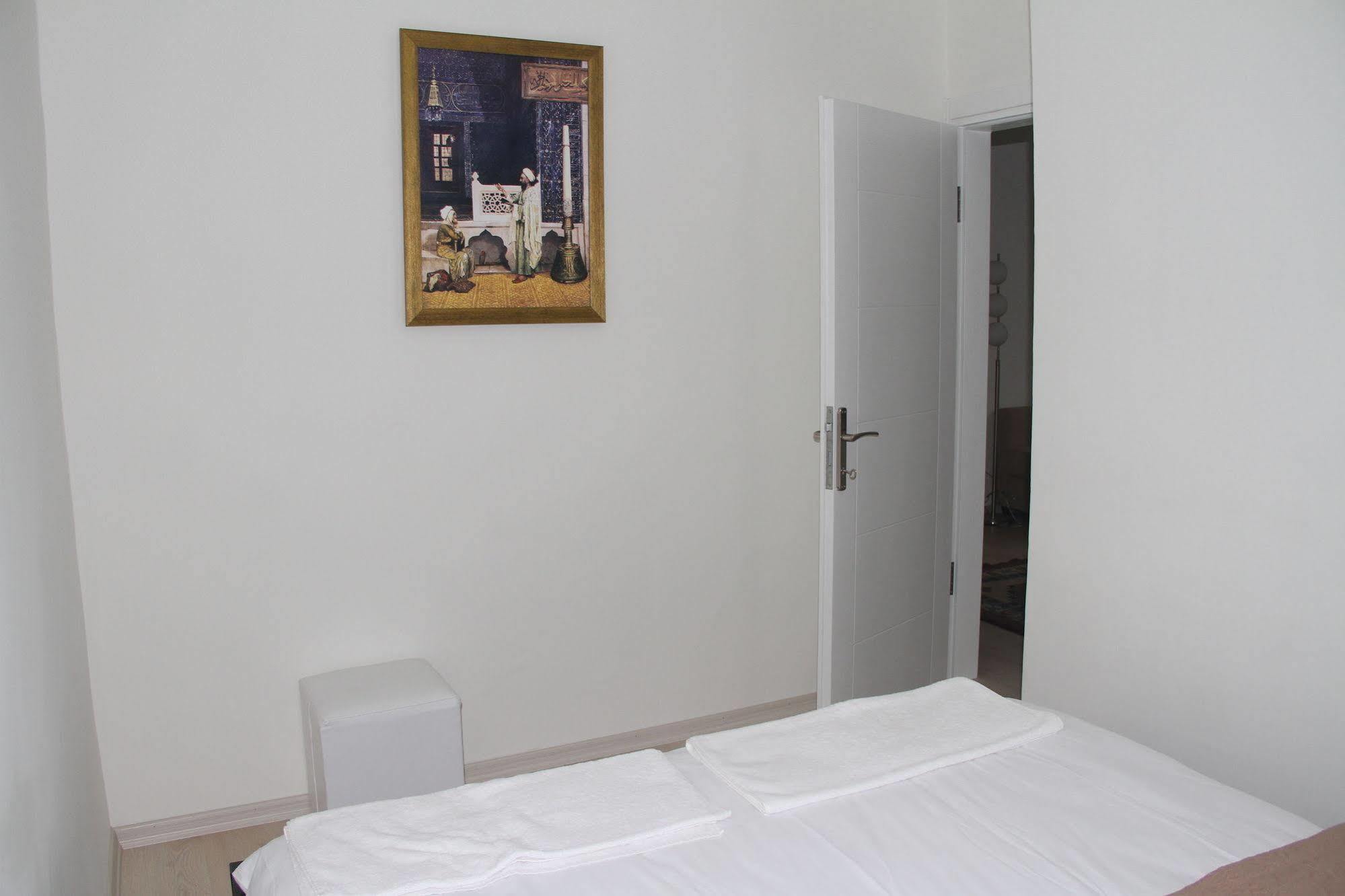 Oldmile Palace Hotel Istanbul Exterior photo